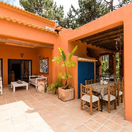 Bambu Villa Charneca (Setubal)