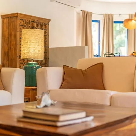 Bambu Villa Charneca (Setubal)