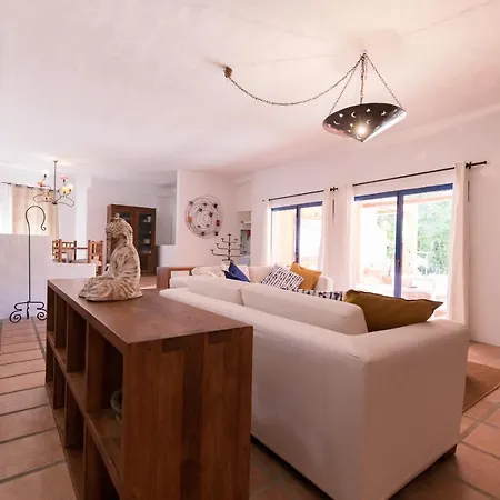 Bambu * Charneca (Setubal)